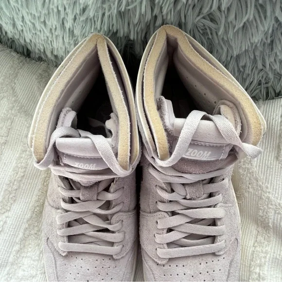 NWOT Women's Air Jordan 1 Zoom Air CMFT "Light lavender", size 10 - Picture 9 of 16